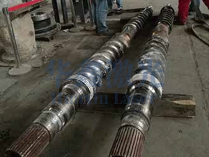 乙烯挤出机双螺杆修复前1