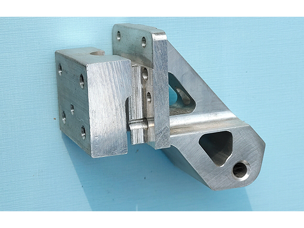 分析鋁材cnc加工細節有哪些方面？