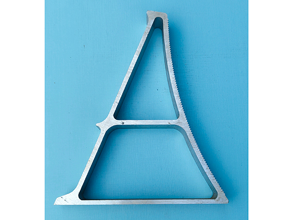 聽鋁型材生產廠家講生產鋁型材注意細節有哪些方面？