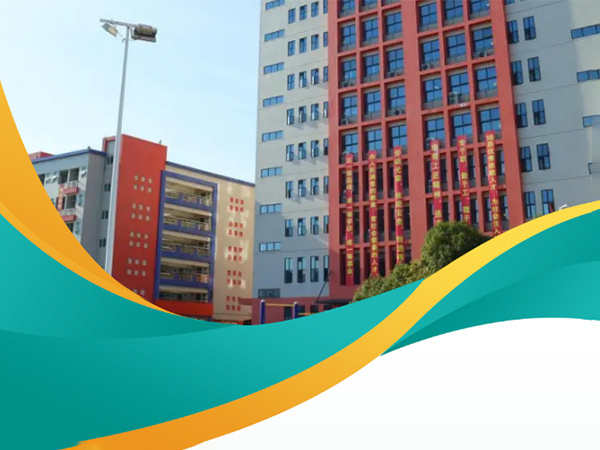 市多部门联合检查组莅临我校开展校园消防安全检查指导工作