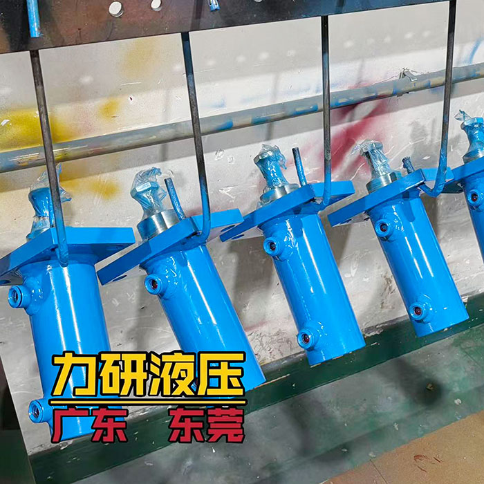 油缸