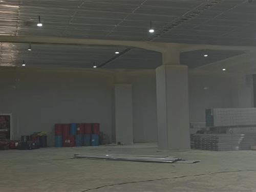 大型鮑魚基地冷庫(kù)施工視頻