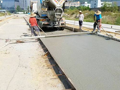 路面抗折混凝土的优势和特点