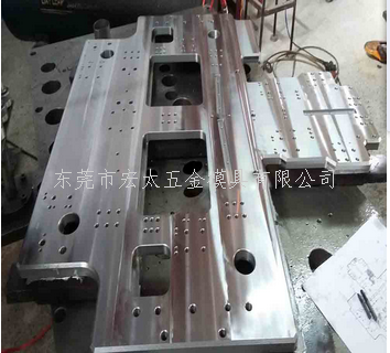 模具深孔钻加工