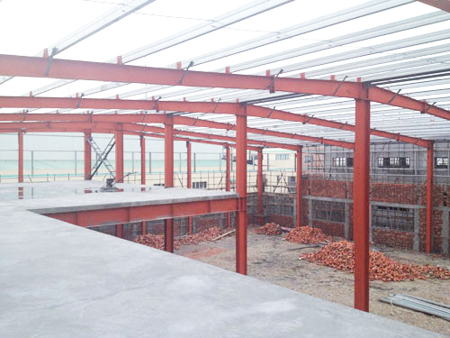 鋼結(jié)構(gòu)陽光板雨棚