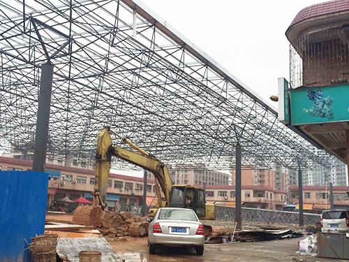 鋼結(jié)構(gòu)焊接變形的基本類(lèi)型分析和原因分析