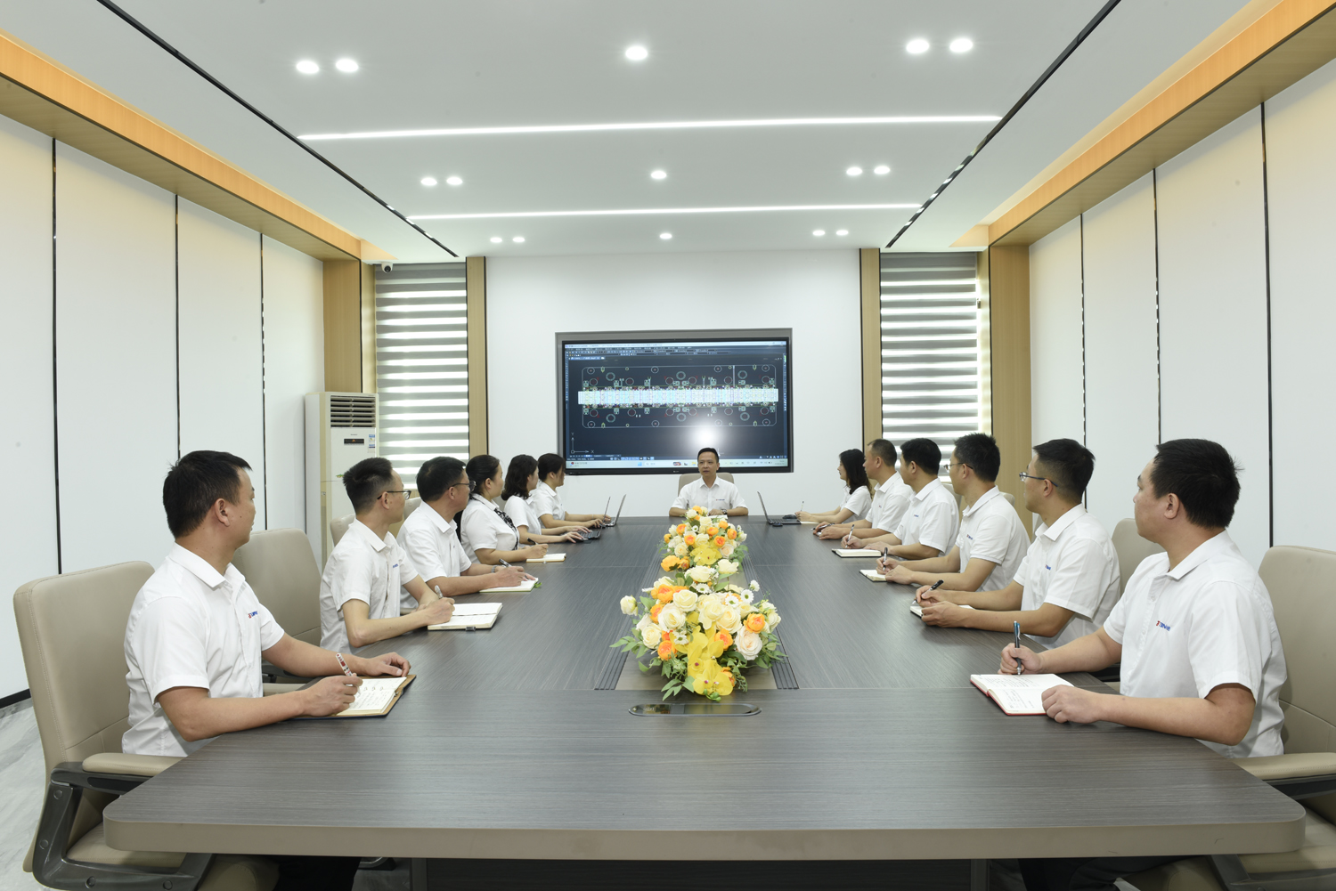 公司成员