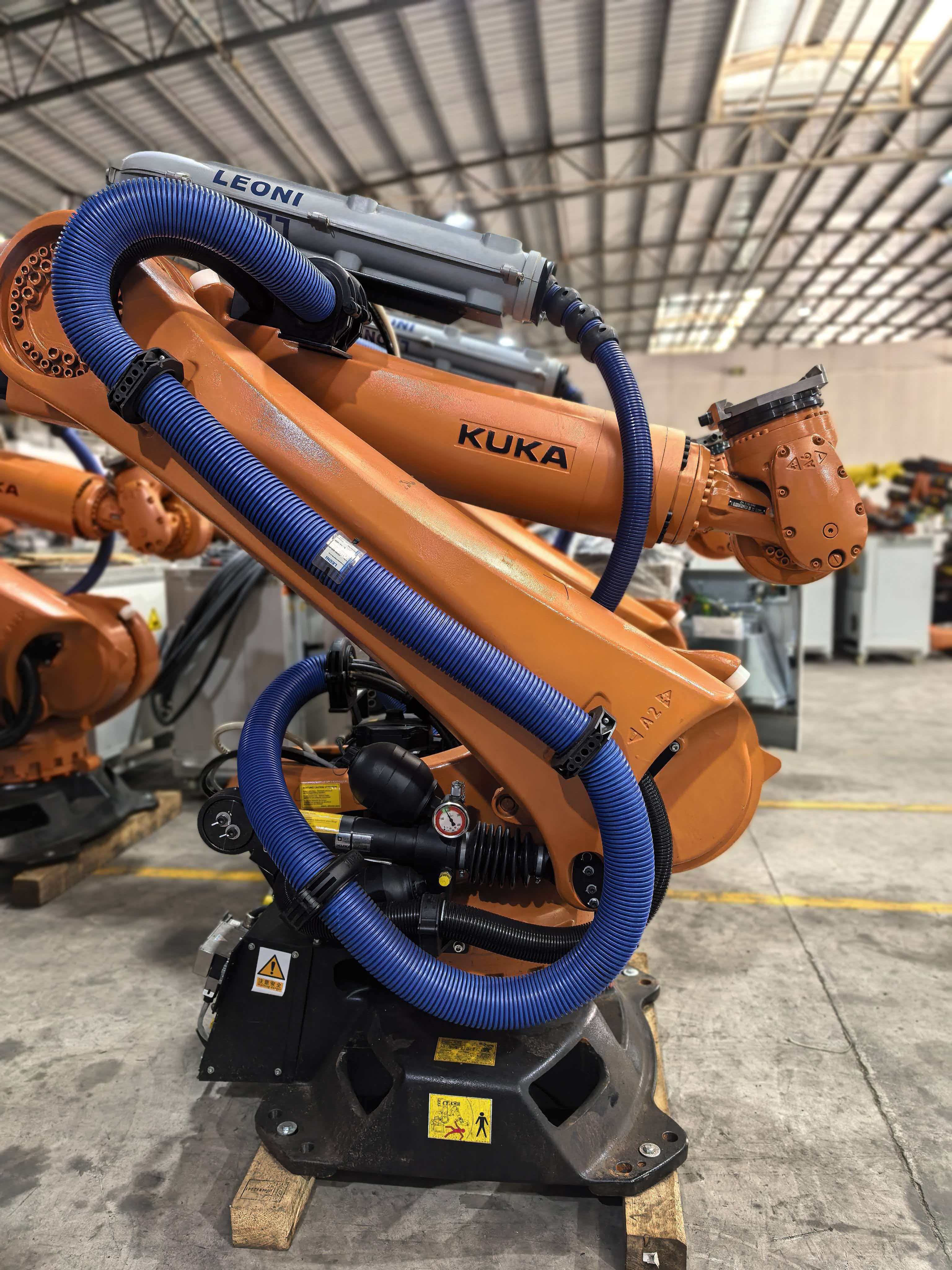 KUKA KR210 R3100 ultra