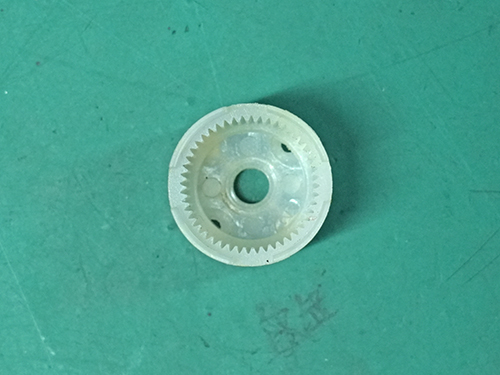 塑料齿轮箱的优点