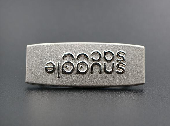 怎樣判斷鋁合金標牌公司好壞？