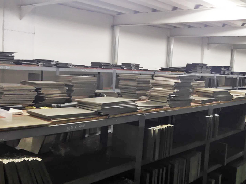 冲子料库存角落