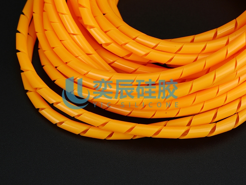 详细介绍下使用硅胶缠绕管的基本特性与核心性能？