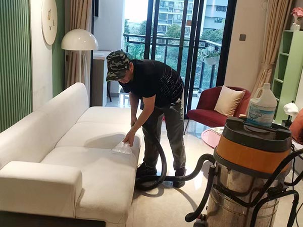 说明一下家政开荒保洁有哪些避坑要点？