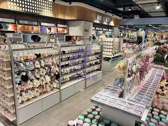精品店货架