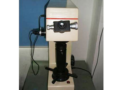 维氏硬度计维氏硬度计