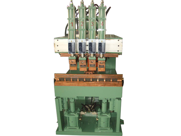 电阻焊接机在工业生产中发挥了重要的作用