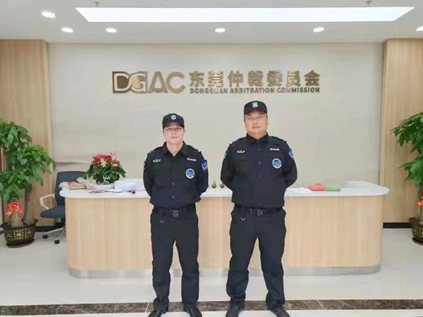 蜜桃传媒视频网站公司告诉你蜜桃传媒视频网站员是如何处理电梯事故的