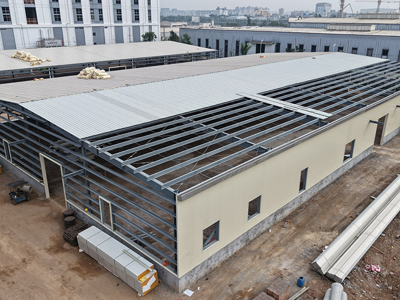 海口大诚玖标准化厂房一期安装现场