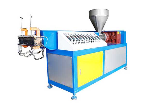 说说关于软胶挤出机在挤出成型时应该注意这些问题？