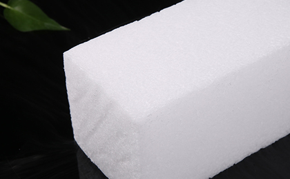 干冰清洗厂家清洗干冰时为什么要配戴带耳塞的御寒耳罩