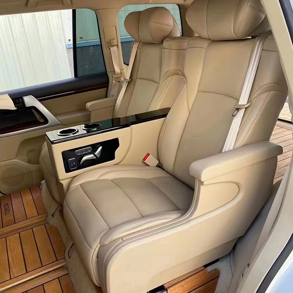 丰田兰德酷路泽