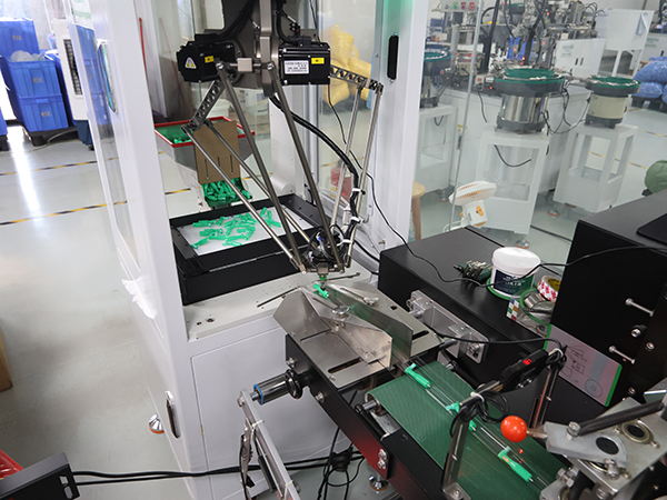 机械手全自动检查