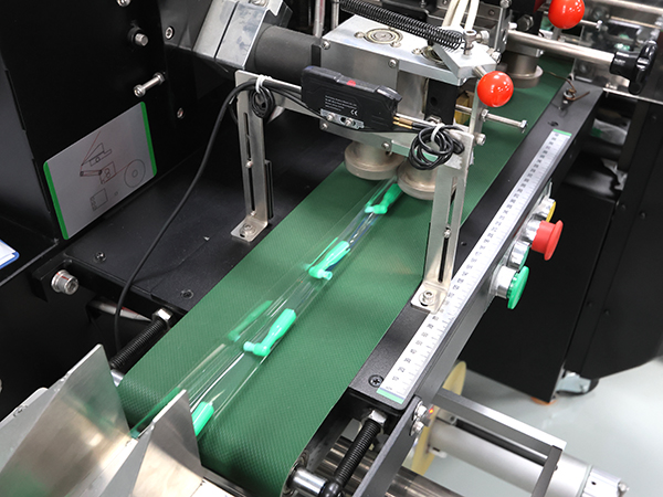 机械手全自动检查