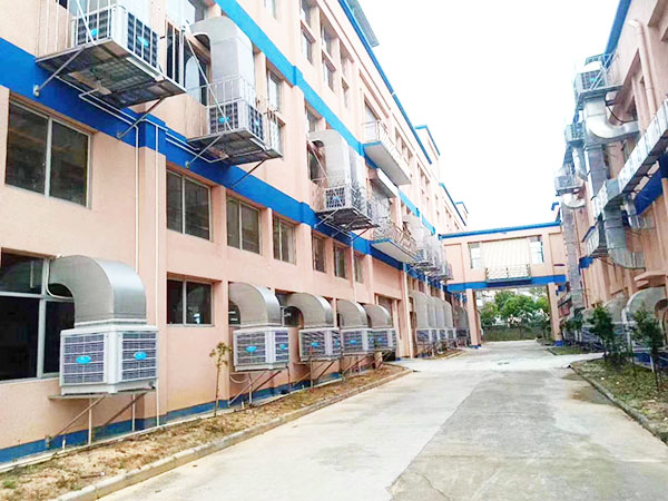 如何选择合适的安装位置以确保工业省电空调的通风和散热