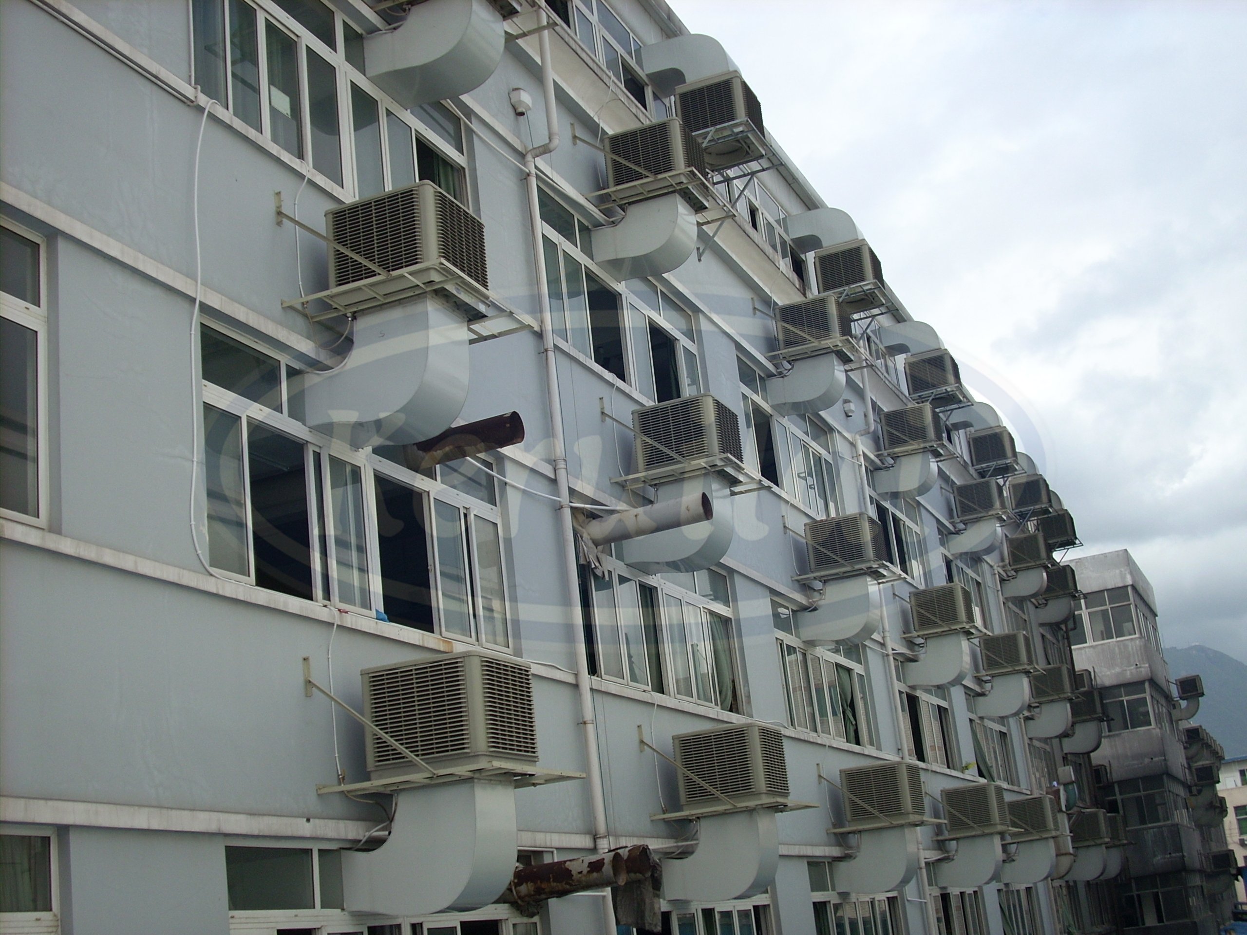 温州莱蒙鞋业环保空调案例