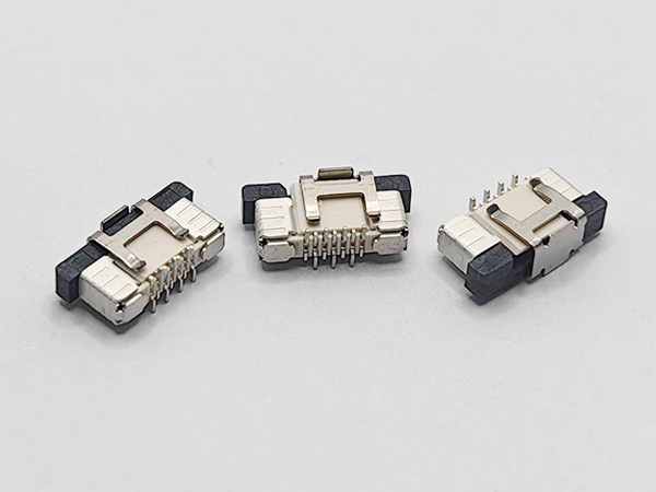 四脚轻触开关工作原理是什么？