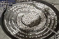 苏州振动盘主要类型与特点是什么？