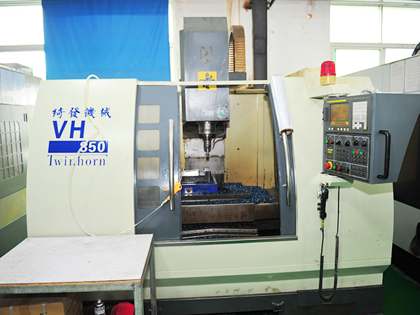 CNC-琦办VH850