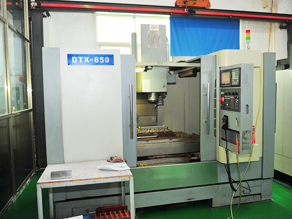 CNC-鼎泰850T