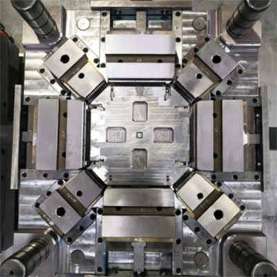 大型模具實(shí)物