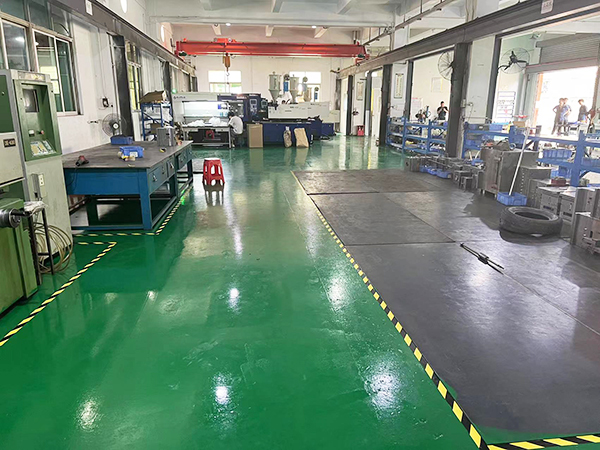 設(shè)備區(qū)一角