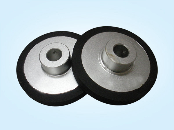 工业橡胶轮的尺寸精度如何进行检测？