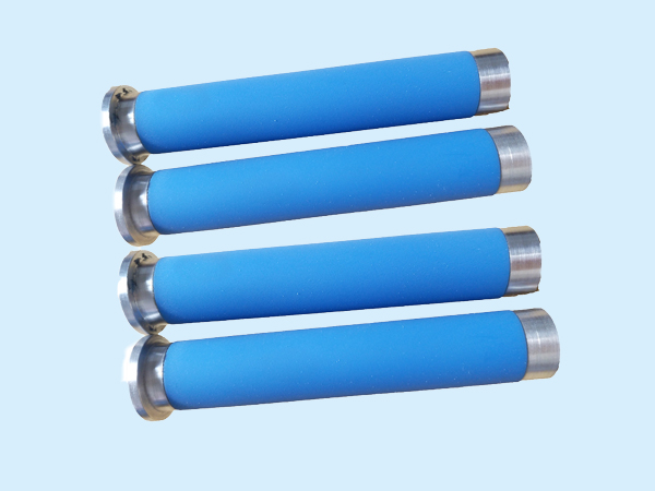 怎样处理覆膜胶辊有凹坑的问题？