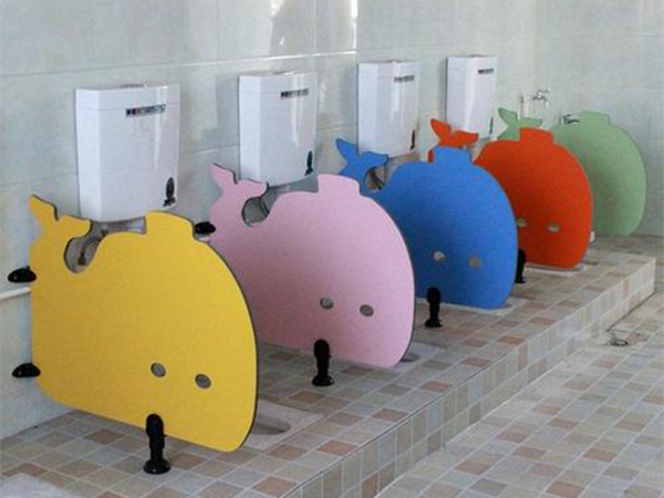 儿童卫生间隔板的结构设计需要符合哪些要求？