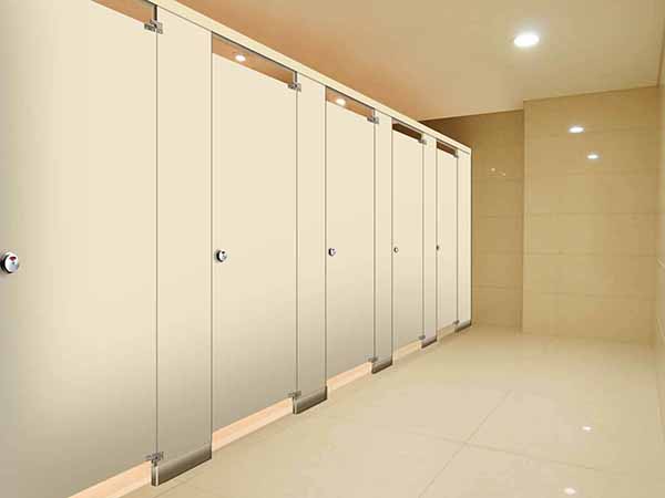 使用不锈钢厕所隔板过程中避免哪些问题？