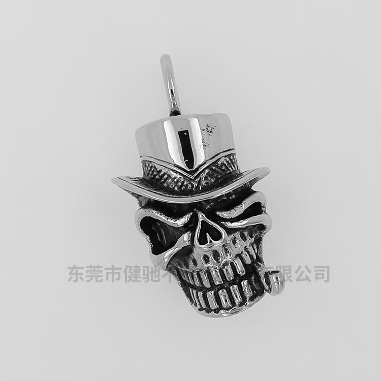 烟鬼吊坠