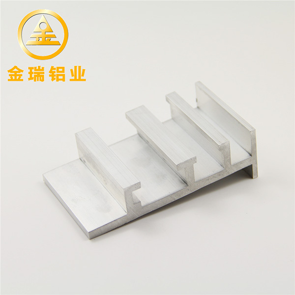 阐述工业铝型材日常维护注意事项