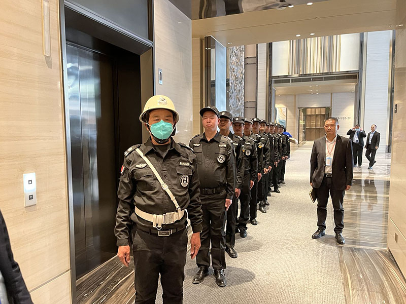 商场保安