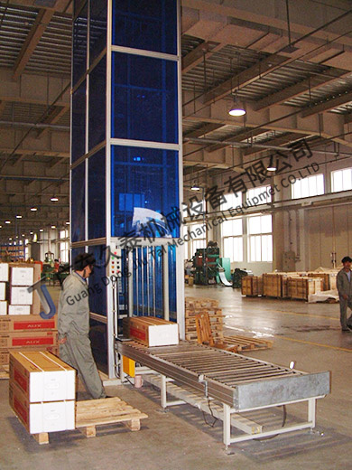 連續(xù)式垂直提升機(jī)