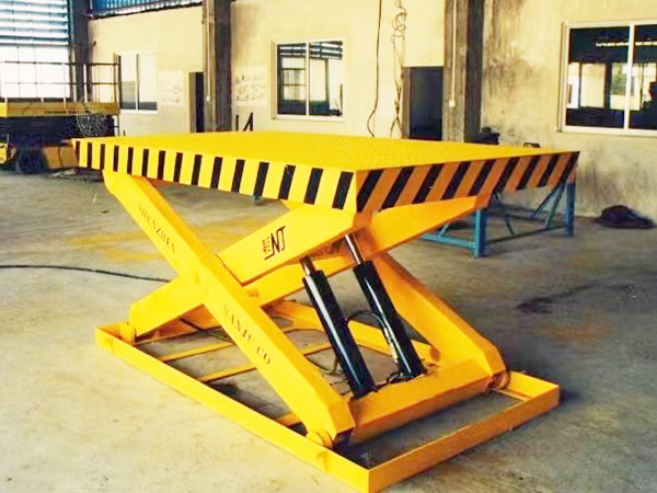 滾筒輸送機(jī)的用途？