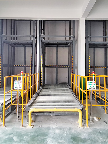 往復(fù)式提升機(jī)