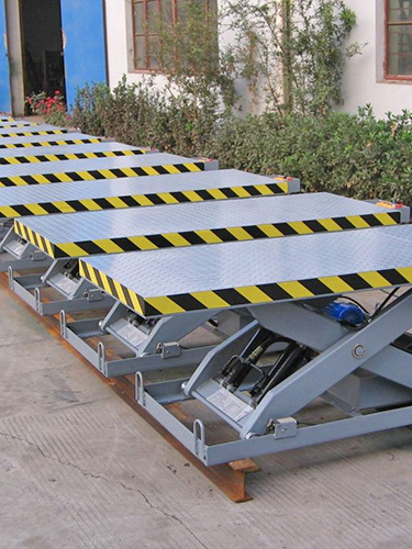 剪叉式液壓升降平臺