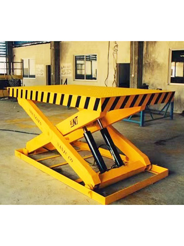 剪叉式液壓升降平臺