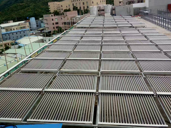 太阳能热水器