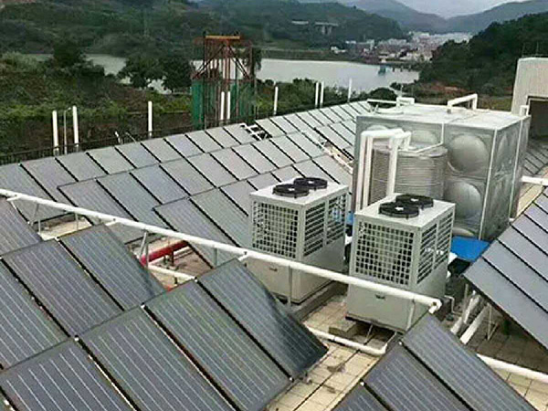 工厂空气能加平板太阳能热水工程