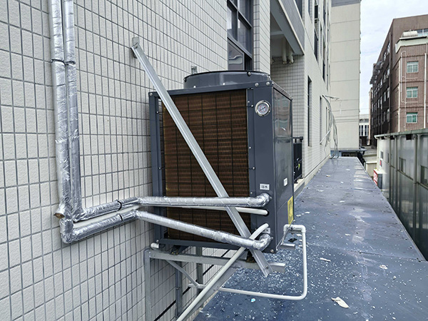 采耳店泡澡高温空气能热水